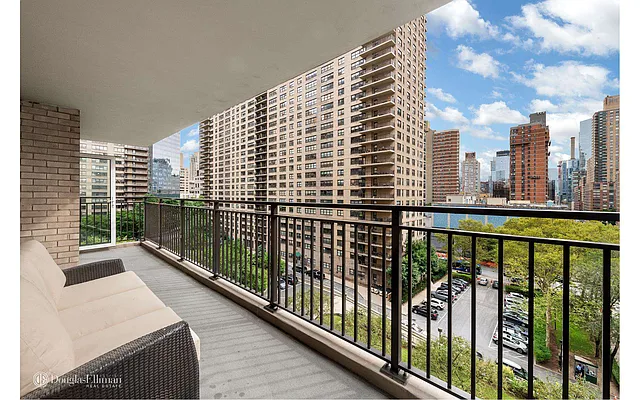 Sold by Douglas Elliman | media 7
