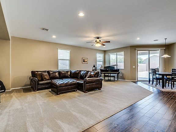 5th image of 1024 E Harshaw Land Ln