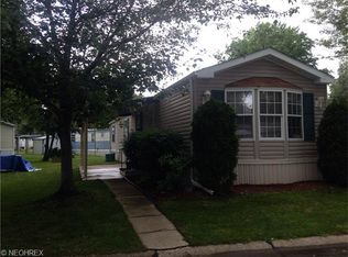 21 Elgin Oval #21, Olmsted Falls, OH 44138