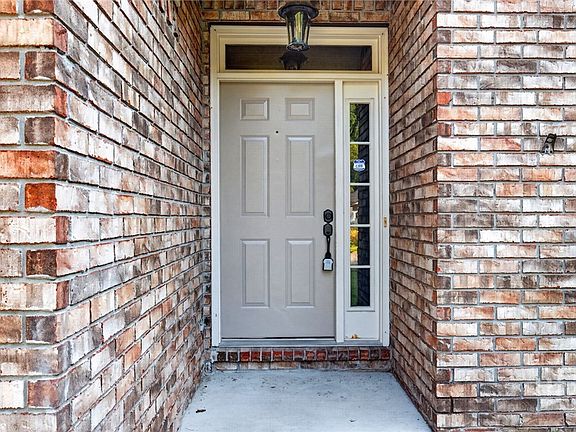 3rd image of 115 Chapel Drive