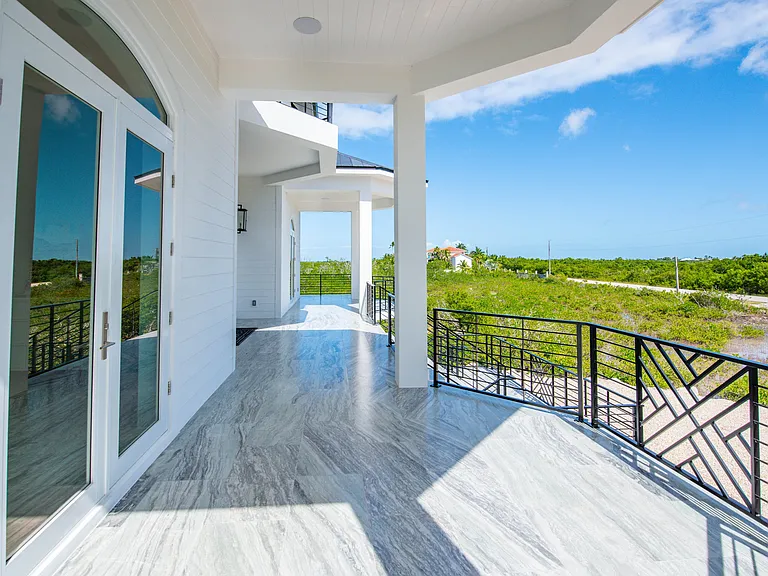 528 Bay Shore Dr — Photo 88