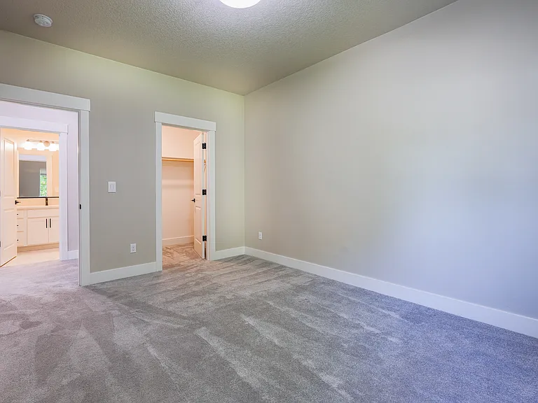 17619 SW Sunview Ln — Photo 22