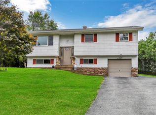 23 Sears Rd, Monroe, NY 10950