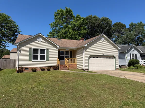 2108 Grey Fox Ln, Virginia Beach, VA 23456