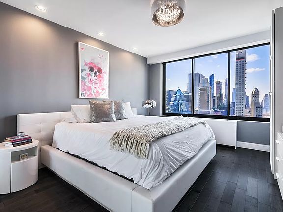 5th image of 200 E 61st St APT 41DD