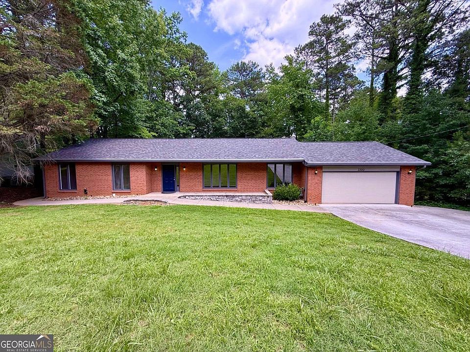 1st image of 2200 Carey Pl