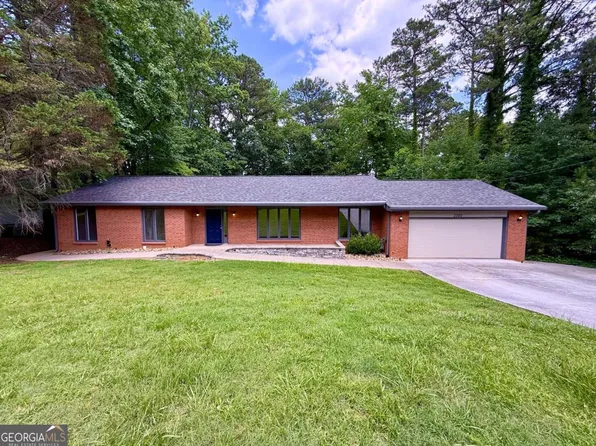 2200 Carey Pl, Marietta, GA 30066