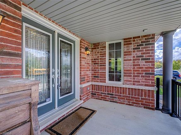 4th image of 15 Davidson Ct