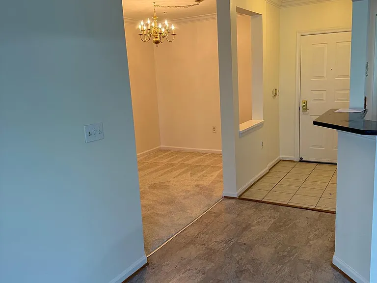 12913 Alton Sq #316 — Photo 32