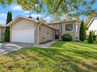 2434 Ralph St, Innisfil, ON L9S 2G4