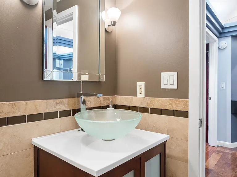 492 Beacon St #36 — Photo 32