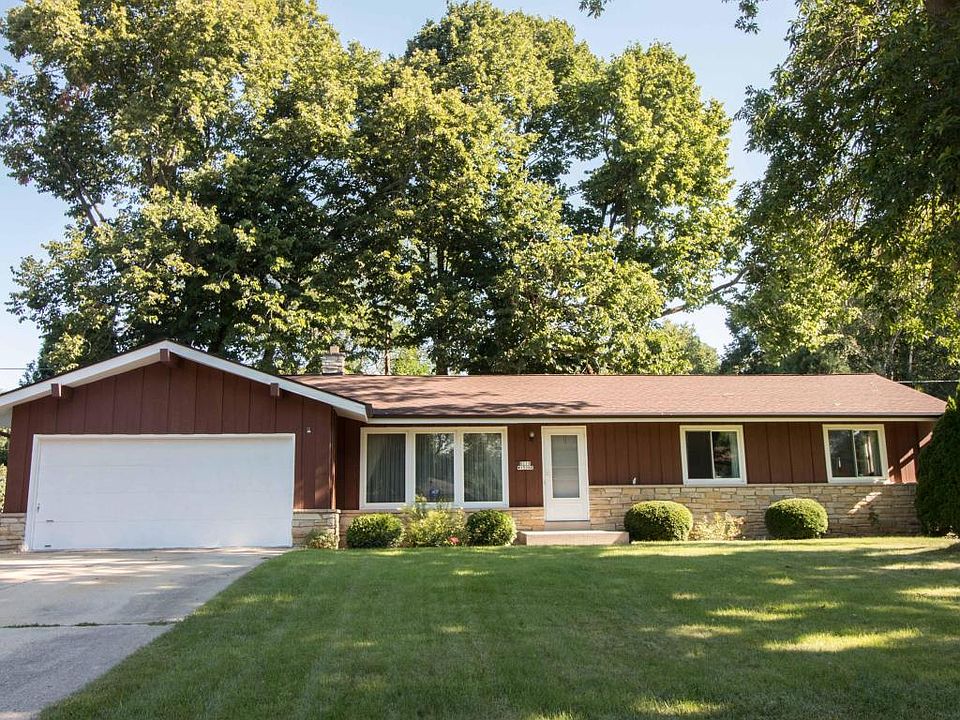 1st image of N115W15260 Potomac Cir