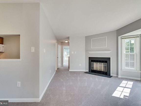 4th image of 6375 Chimney Wood Ct
