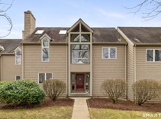 55 Timberwood Rd UNIT 55, West Hartford, CT 06117