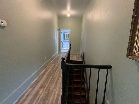 2nd image of 410 E Park Ave #B