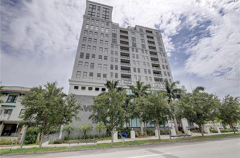 1st image of 226 5th Ave N APT 805