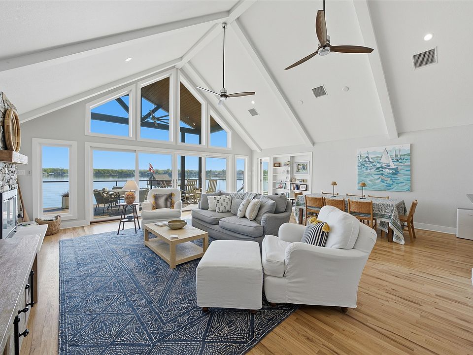 1st image of 648 Enchanted Isles Dr