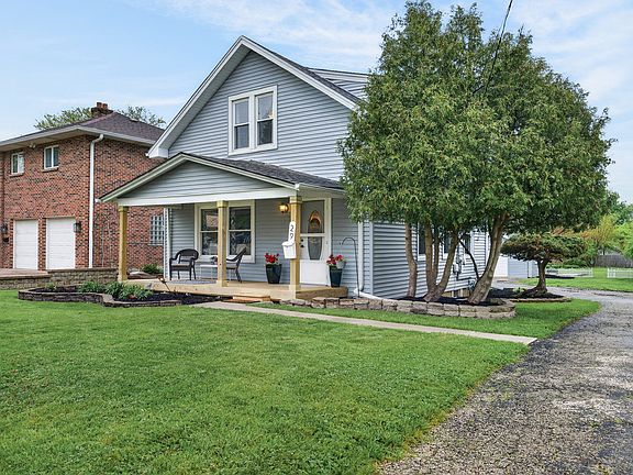 2nd image of 29 N Ahrens Ave