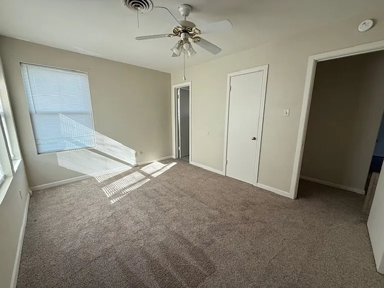 806 Redwood Dr — Photo 8