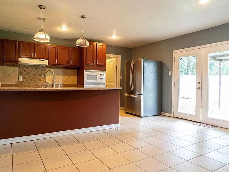 12803 Segrest Dr — Photo 5