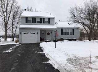 51 Jefferson Rd, Glenmont, NY 12077