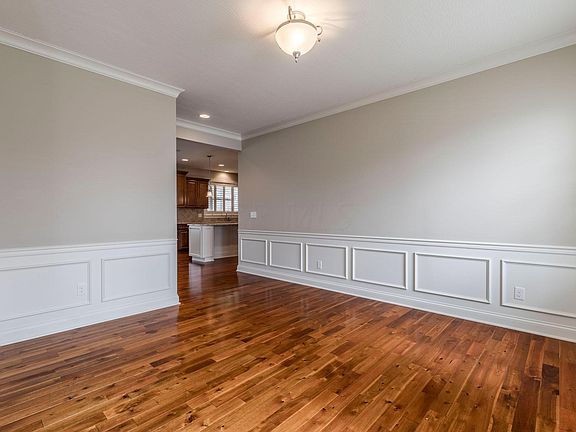 5th image of 8168 Meadowmoore Blvd NW