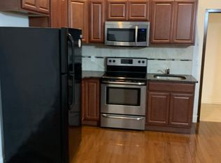 1033 Chestnut St APT 802, Philadelphia, PA 19107
