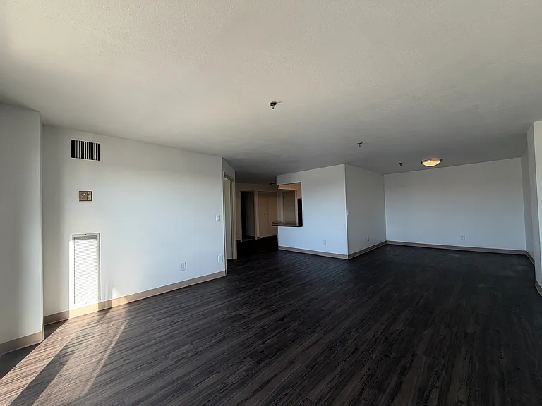 2 Bedroom