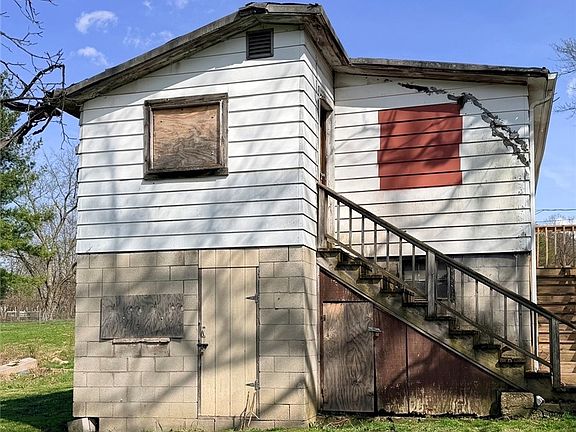 5th image of 291 Baird Rd