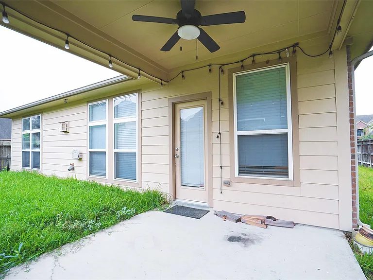 3303 Windsor Ranch Ln — Photo 23