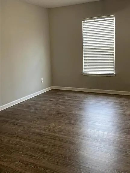 413 Windstone Trl — Photo 45