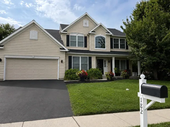 182 Pickwick Cir, Palmyra, PA 17078