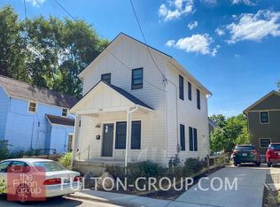 341 Robey Pl SE, Grand Rapids, MI 49506