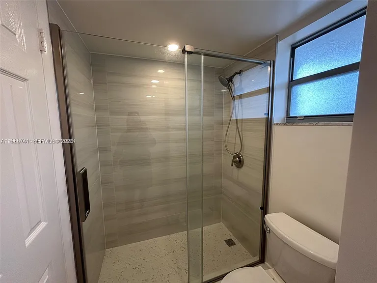 3550 NE 169th St #303 — Photo 5