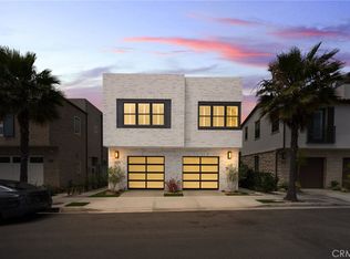 205 Ocean Pl, Seal Beach, CA 90740