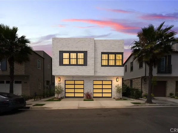 205 Ocean Pl, Seal Beach, CA 90740