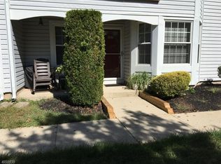 107 Wycombe Pl #107, Somerset, NJ 08873