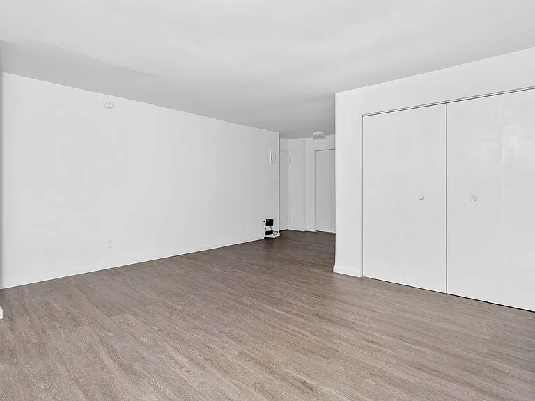 88 Fulton St #115 — Photo 3