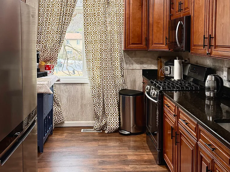 2690 Seville Cir — Photo 5