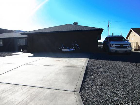 3rd image of 3214 Silver Bell Dr