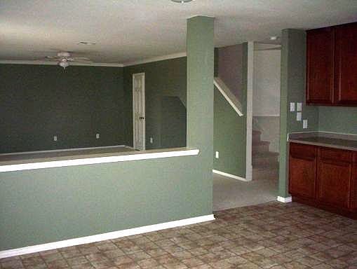 3rd image of 2314 Cottontail Dr