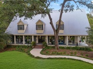 528 Highway 1085, Madisonville, LA 70447