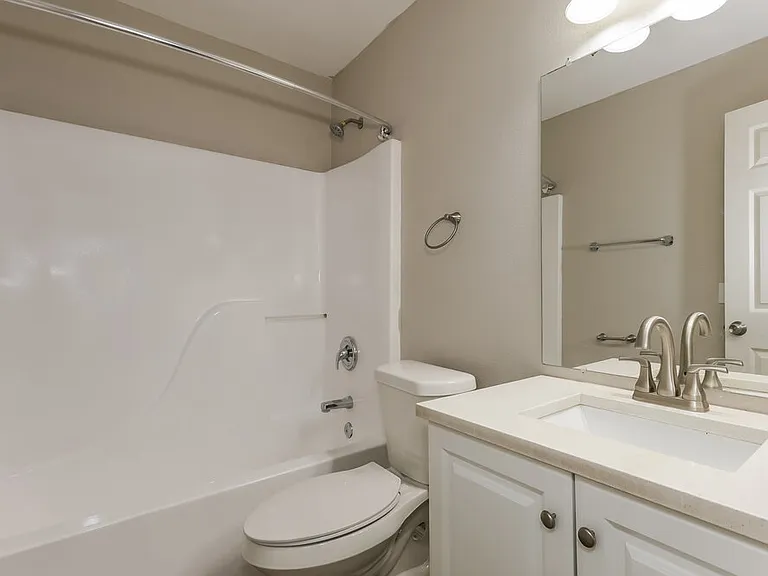 8308 Hedgeway Pl — Photo 10