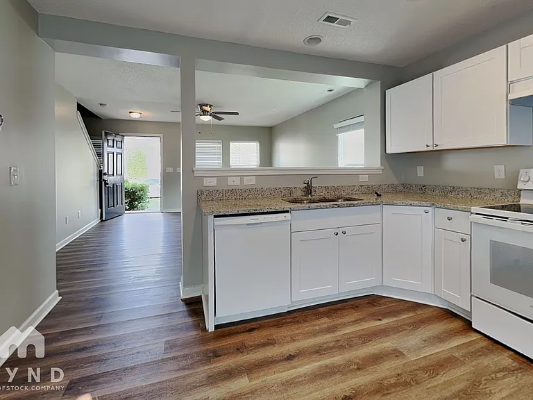2628 Quarry Springs Rd — Photo 7