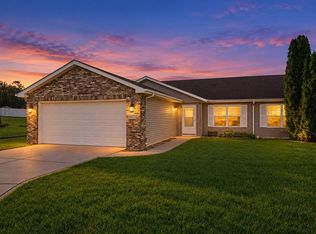 4401 W 73rd Ct, Merrillville, IN 46410