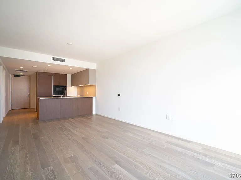 333 Ward Ave #1807 — Photo 14