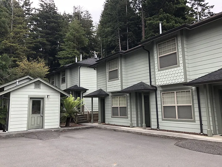 2970 Mack Rd — Photo 1