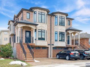1156 15th St, Fort Lee, NJ 07024