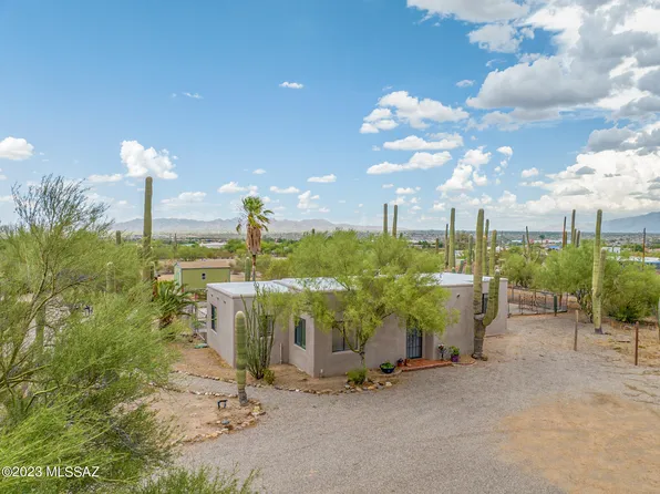6450 W Hot Sand Dr, Tucson, AZ 85743