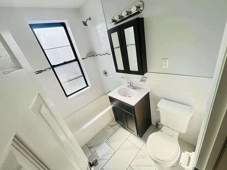459 Kennedy Blvd #16E — Photo 15